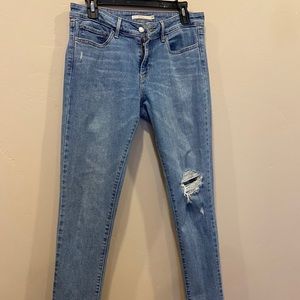 Levi’s skinny jeans